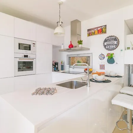 Casa Migui Design By Alzira Villa Albufeira