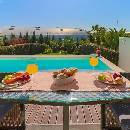 Casa Migui Design By Alzira Villa *